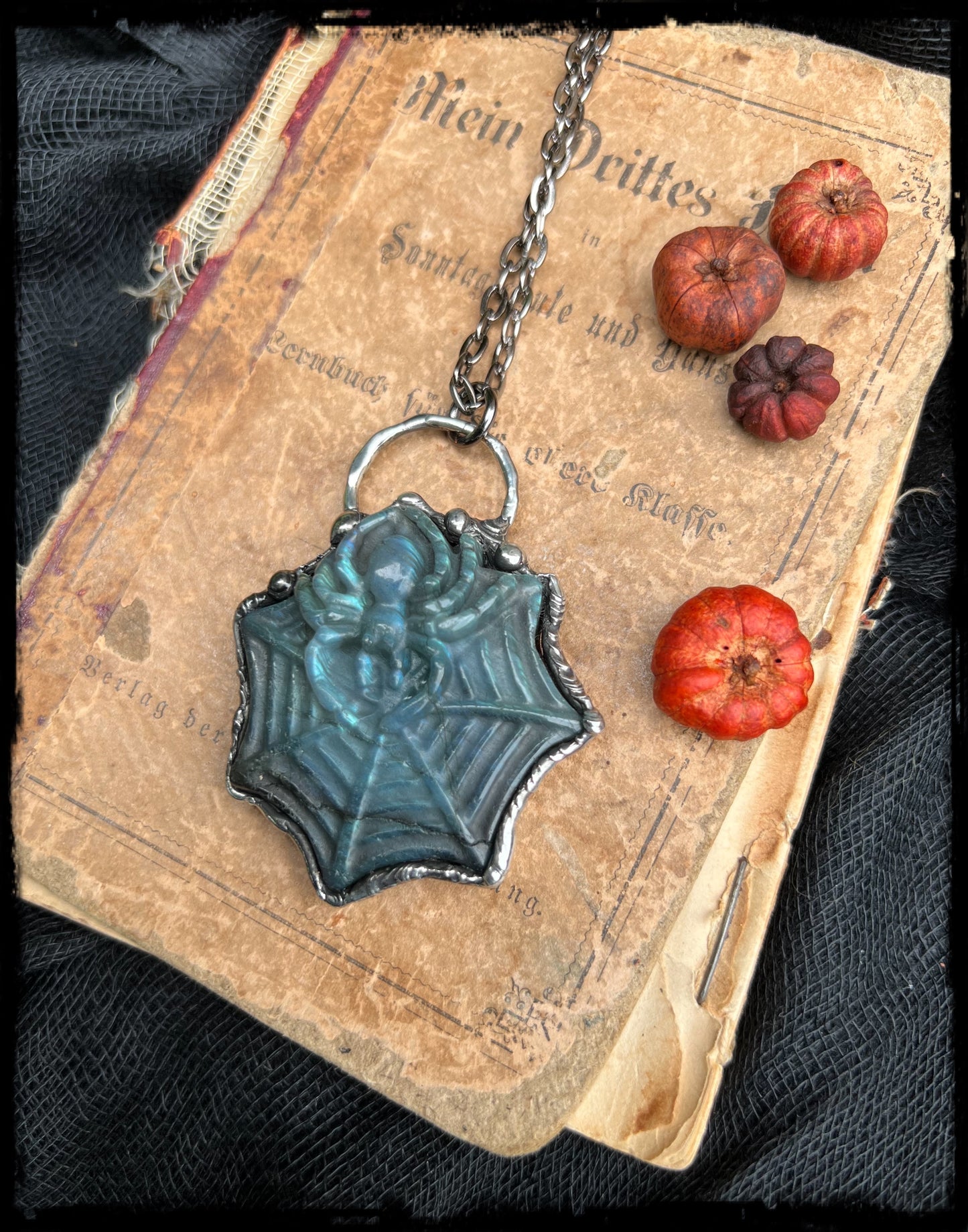 Spider on web carved Labradorite Tiffany technique necklace~