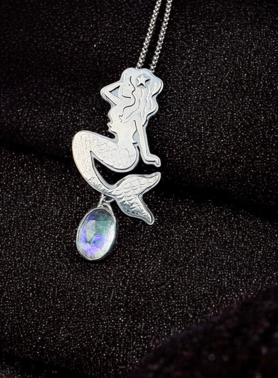Nerida’s Dream – Sterling Silver Mermaid Necklace with Mystic Quartz