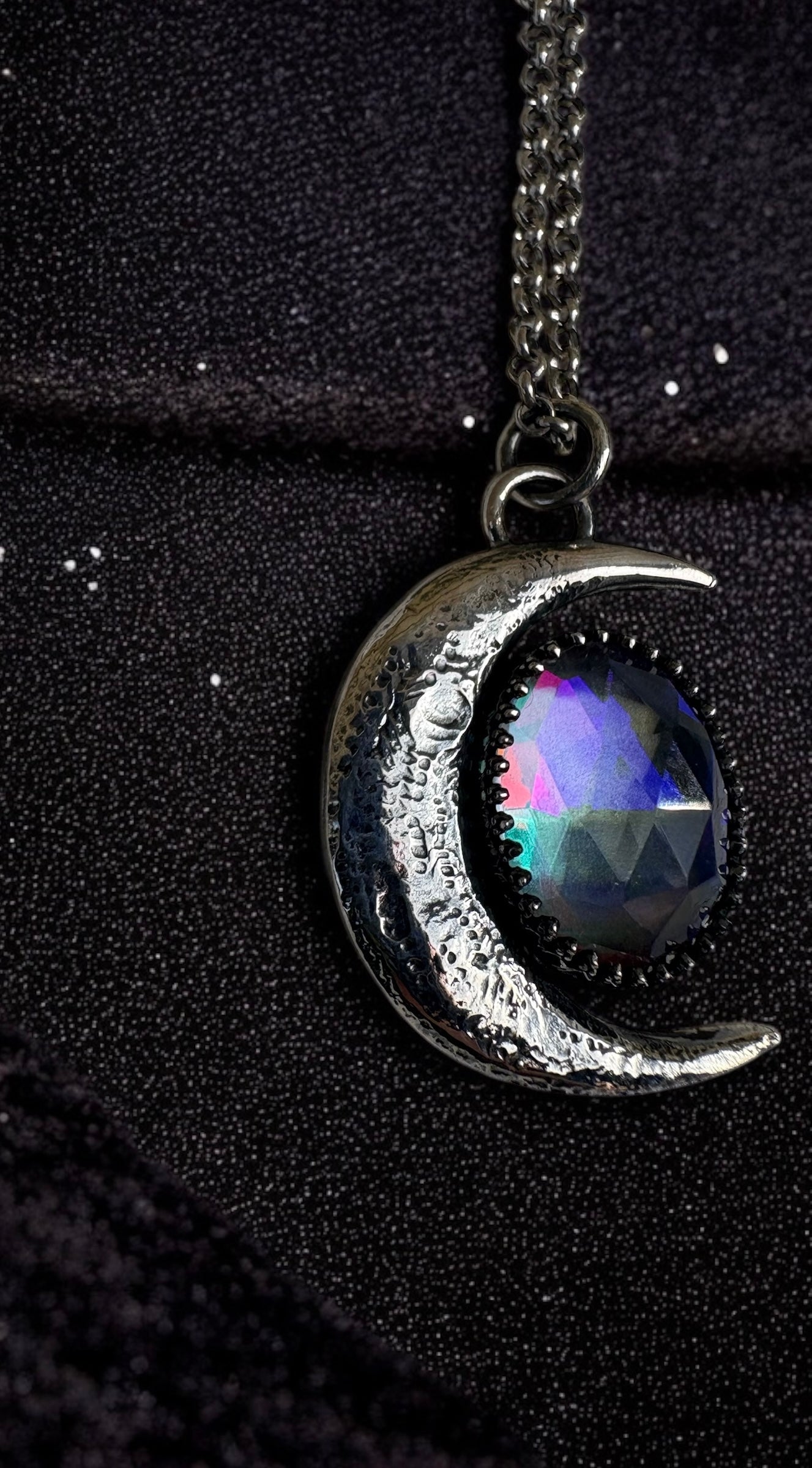 Mystic Moon drop—