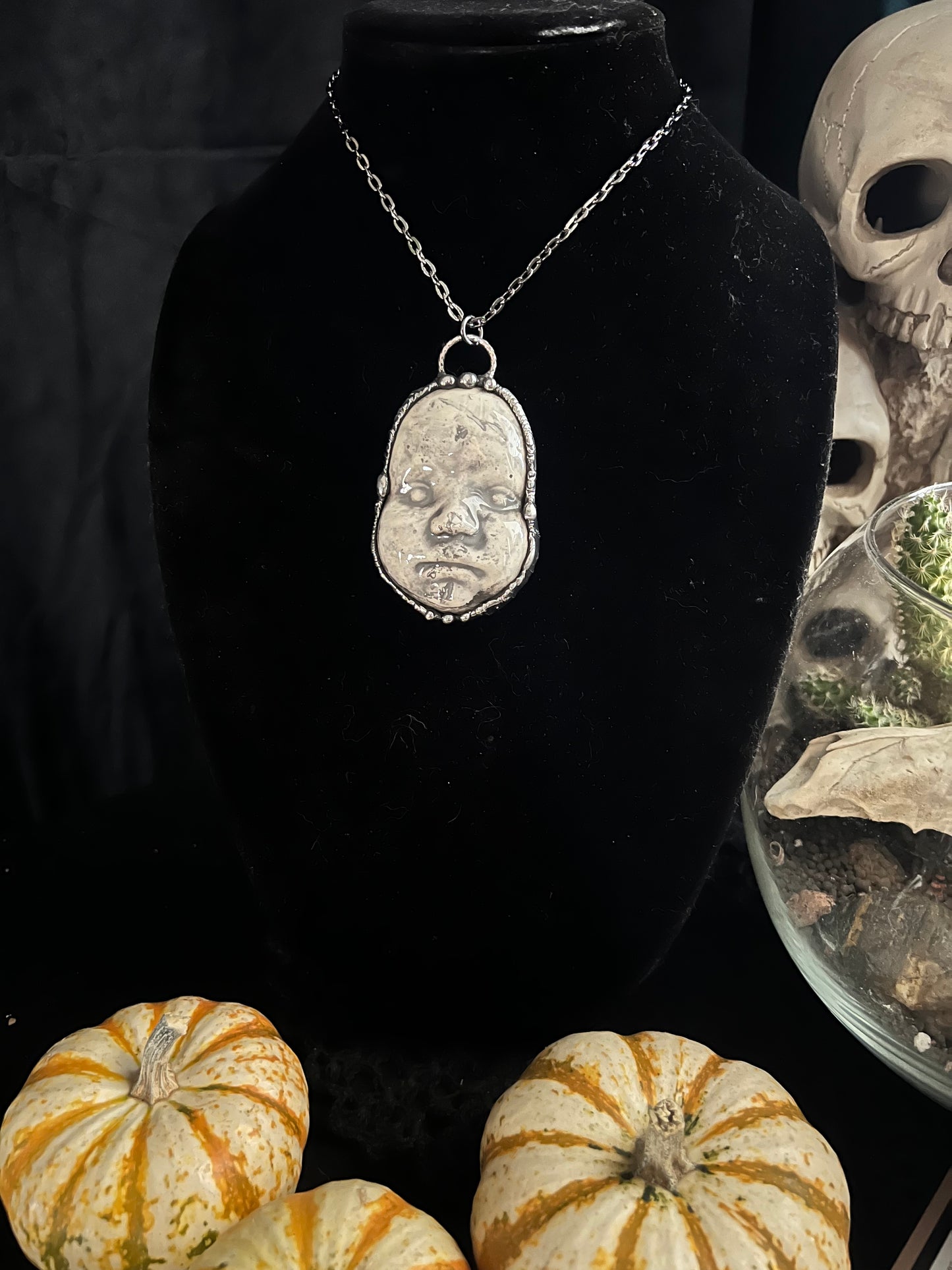 Baby creep~ {large}porcelain creepy baby doll face Tiffany technique necklace~