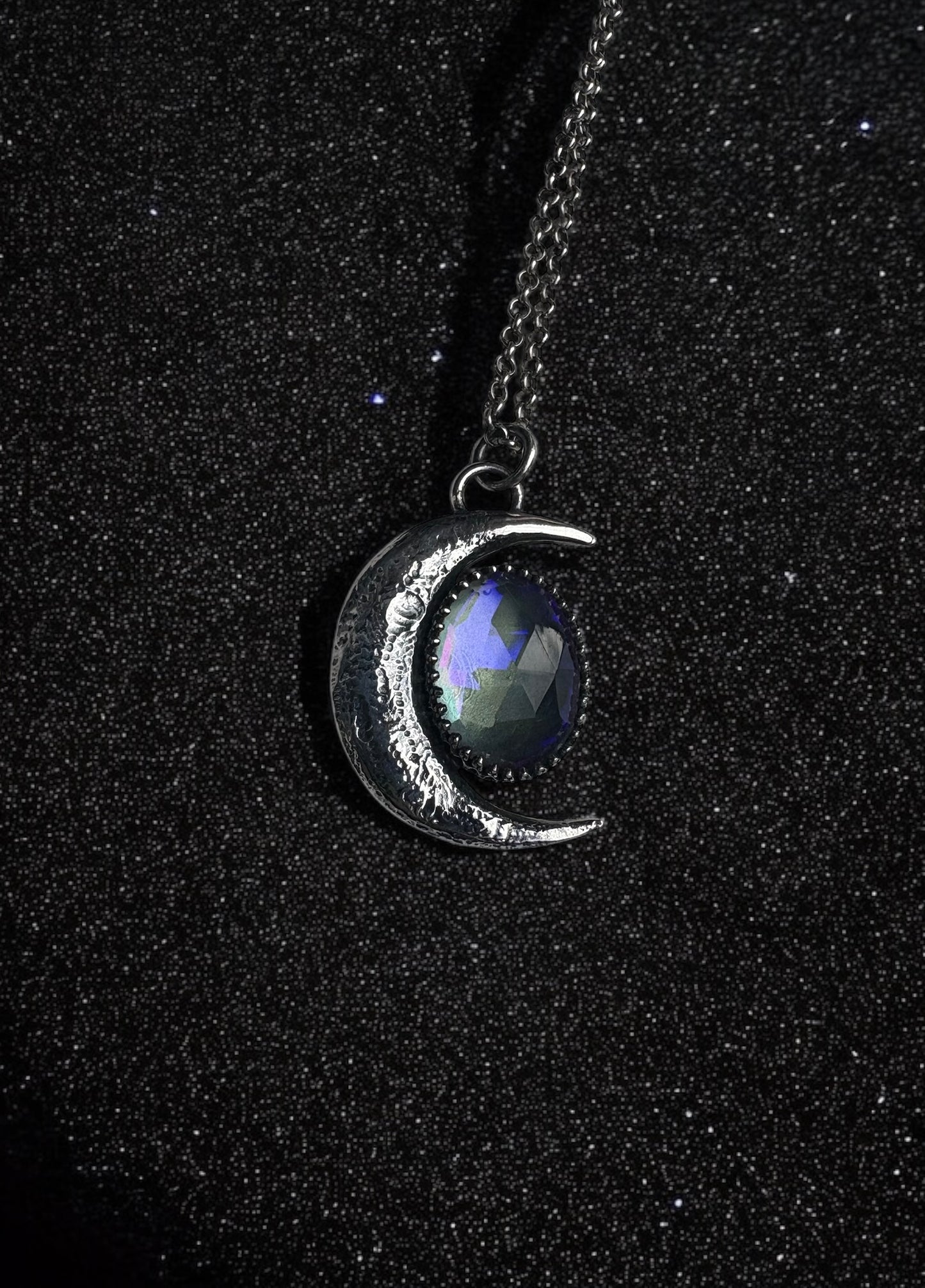 Mystic Moon drop—