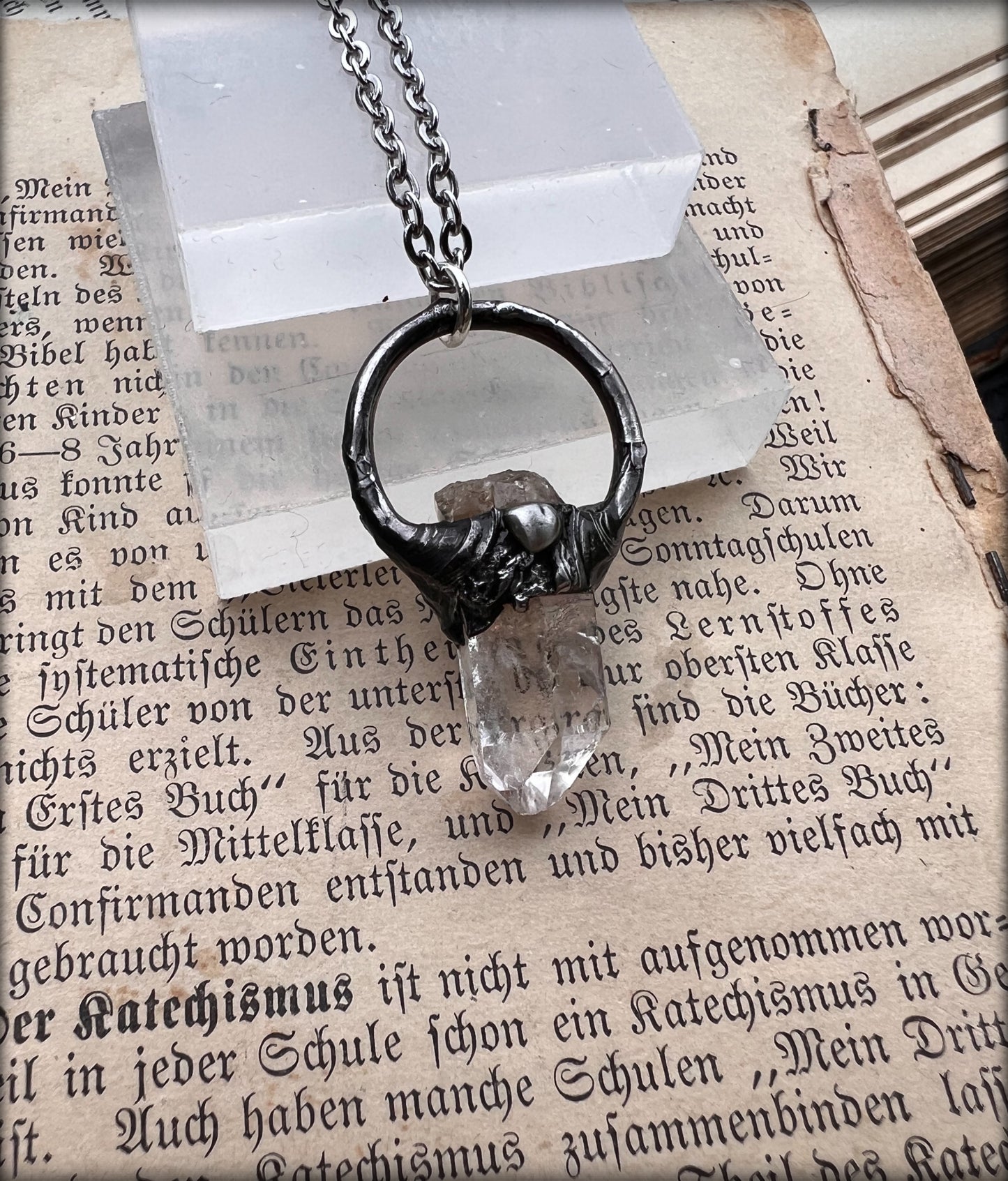 Arkansas clear quartz brutalist style Tiffany Technique crystal layering necklace~