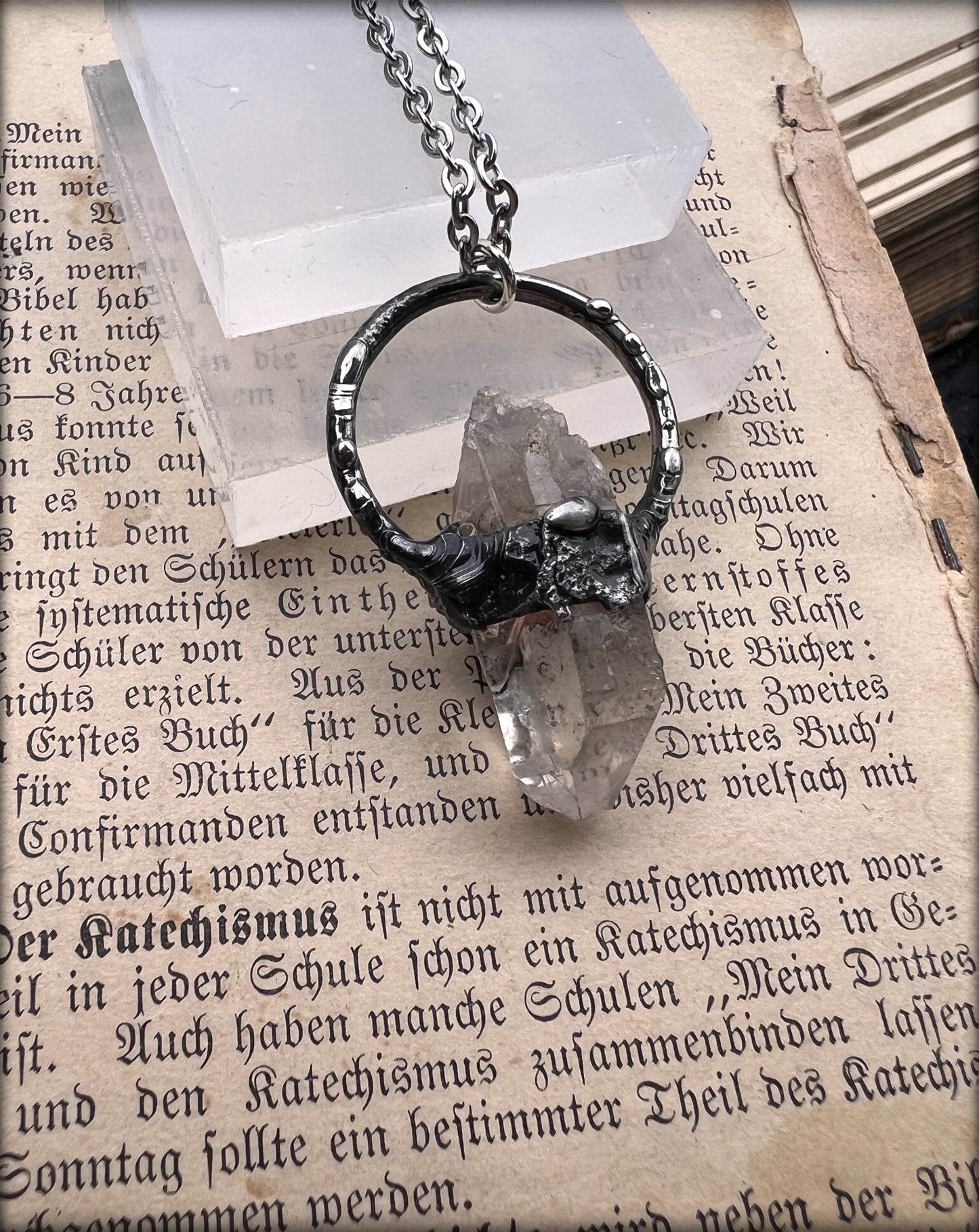 Arkansas clear quartz brutalist style Tiffany Technique crystal layering necklace~