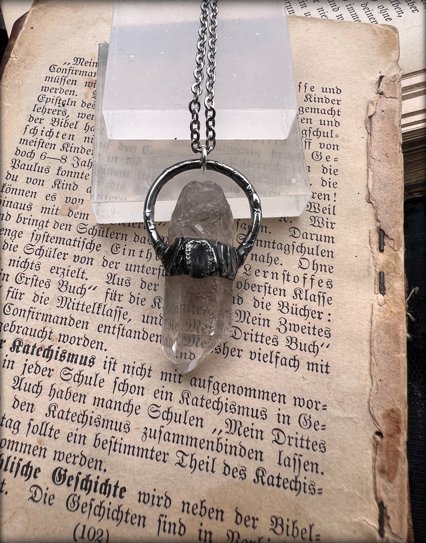 Arkansas clear quartz brutalist style Tiffany Technique crystal layering necklace~