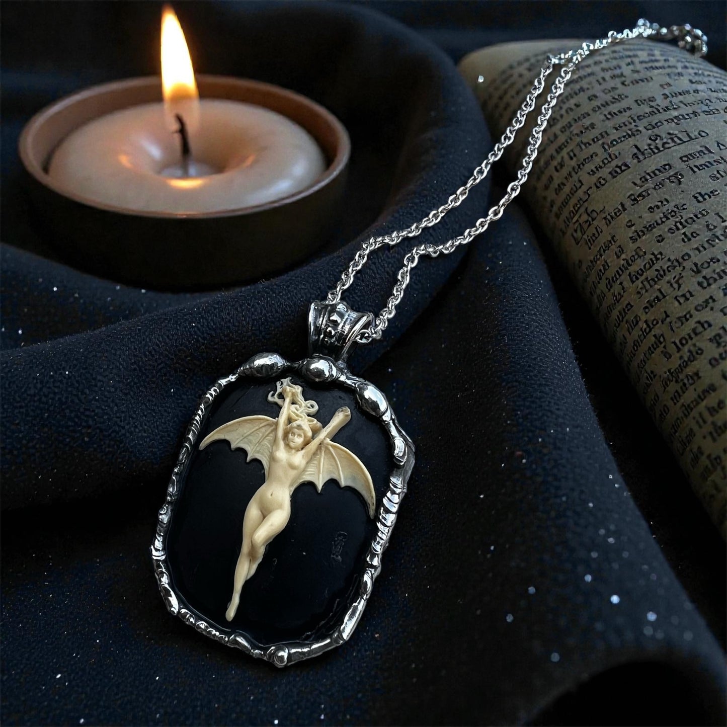 La Femme Chauve-Souris (Noir)~resin bat woman hand craftedTiffany technique necklace~