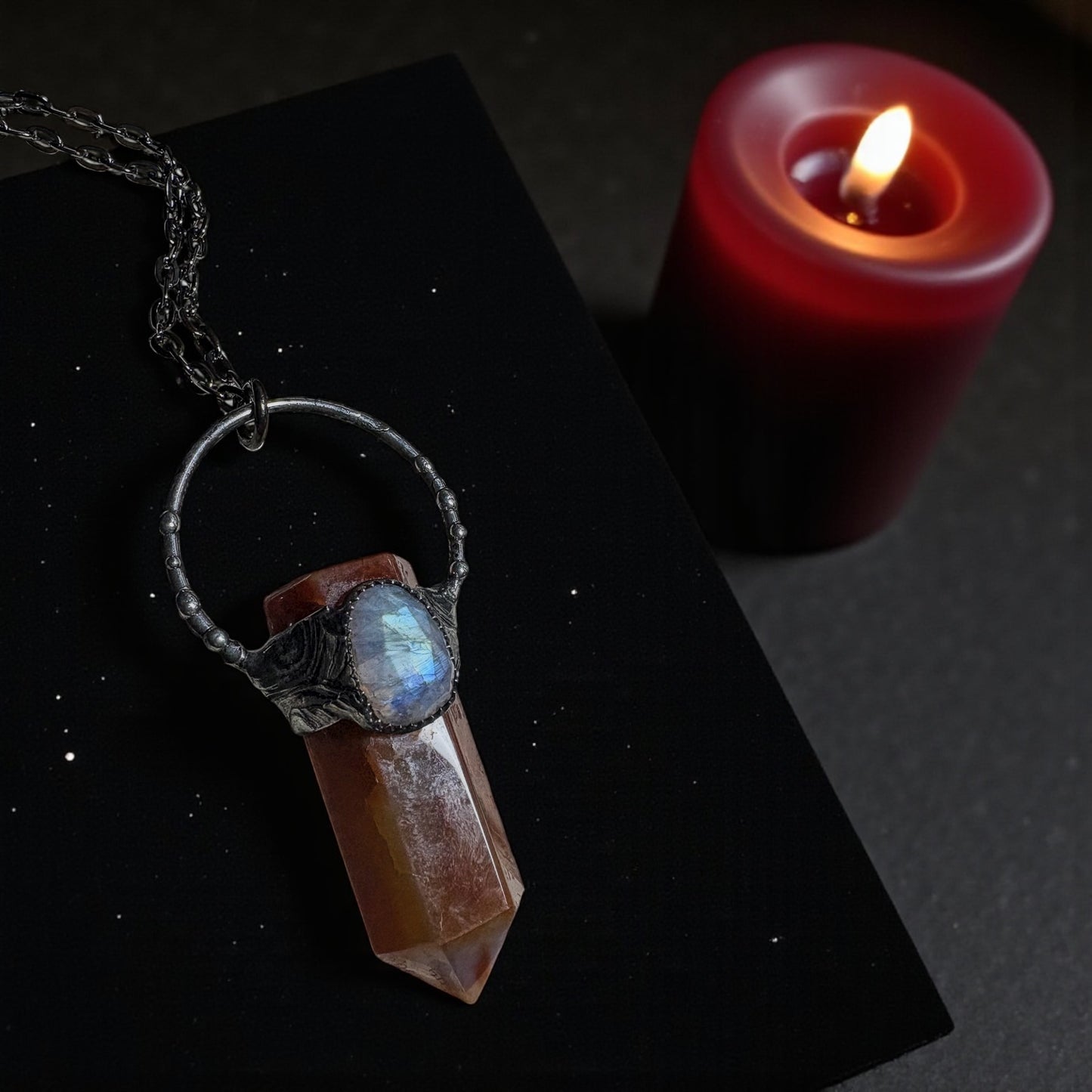 Moonlit Ember-
Handcrafted red carnelian and faceted rainbow moonstone Tiffany technique Crystal Tasman necklace-