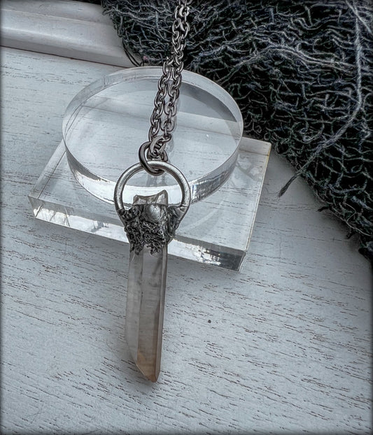 Brutalist style ~Angel aura crystal Tiffany Technique Talisman necklace~