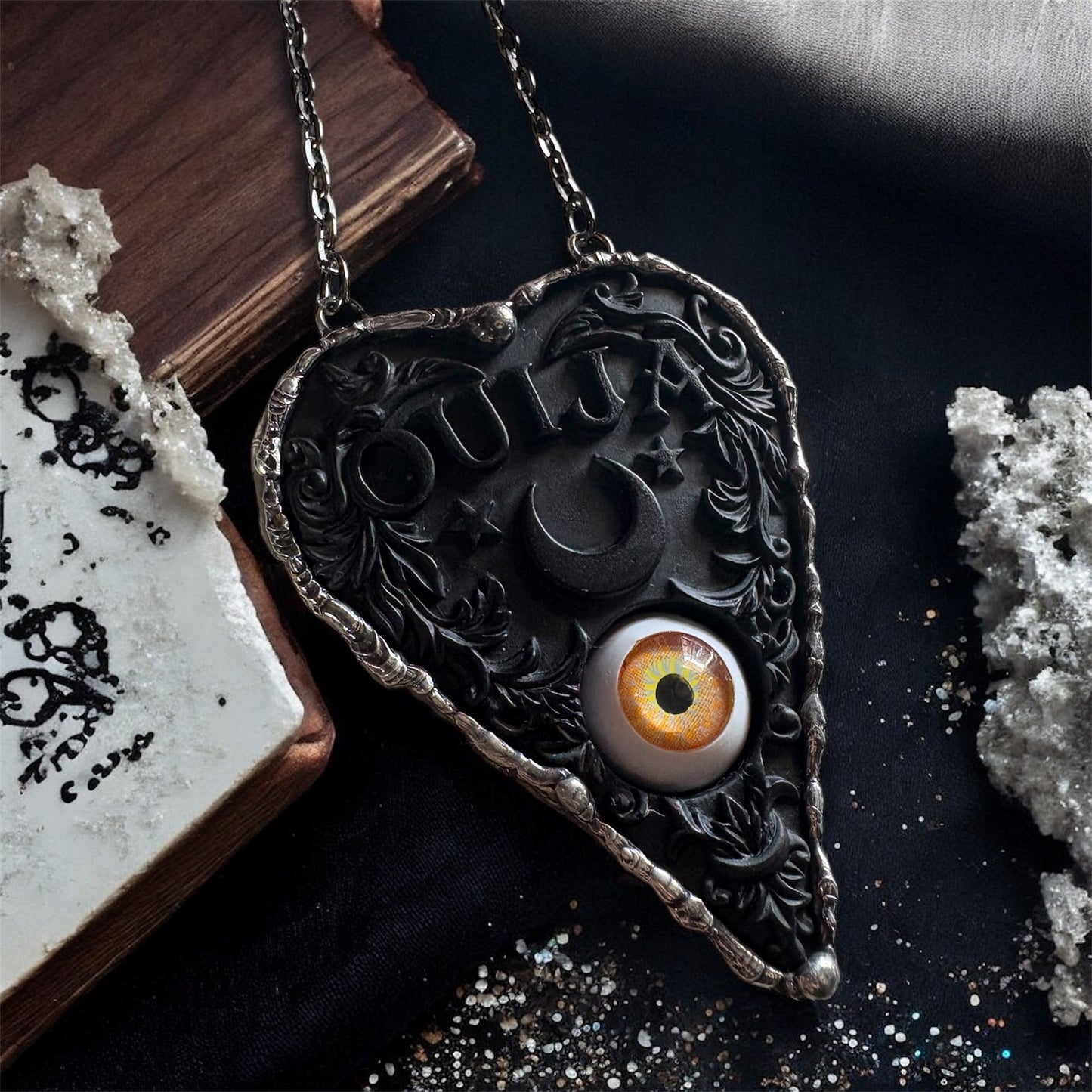 Oracle of the open eye ~Handcrafted resin Ouija board plancette with doll eye Tiffany technique necklace~