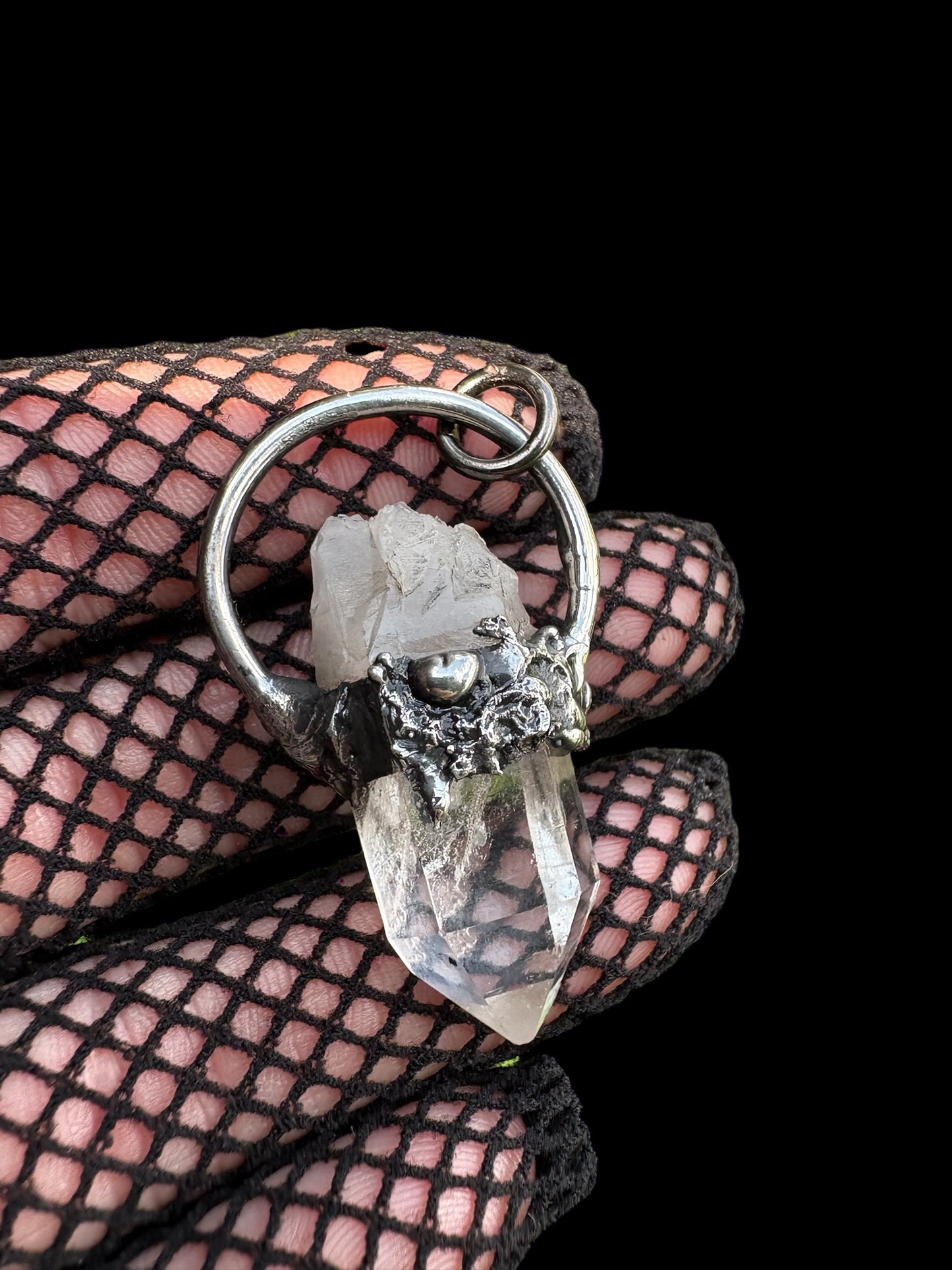 Handcrafted raw clear quartz Tiffany Technique Talisman necklace~