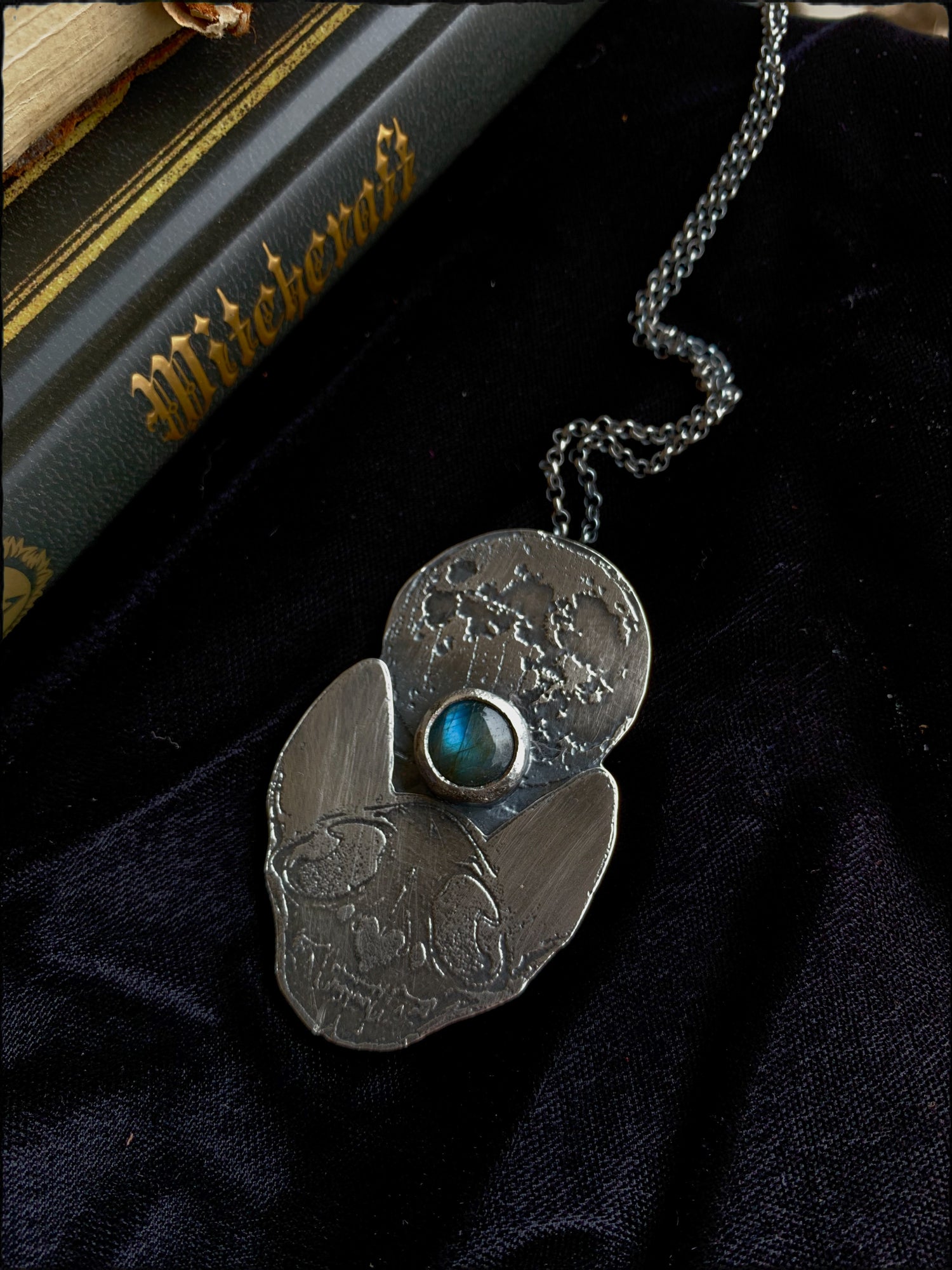 Deus lunae cattus ~ Moon cat god & rainbow moonstone Sterling silver necklace ~ - Paletree Arcana